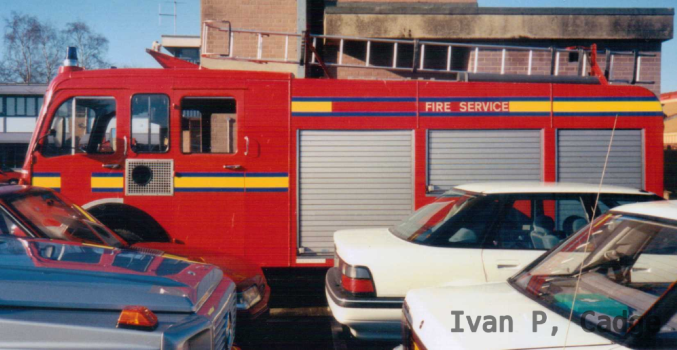 Bedford TK A596 LUD
Stands in the yard at Kidlington awaiting disposal
Photographer Ivan P. Cadge